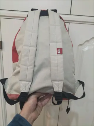 Mochila Quiksilver Roja y Blanca