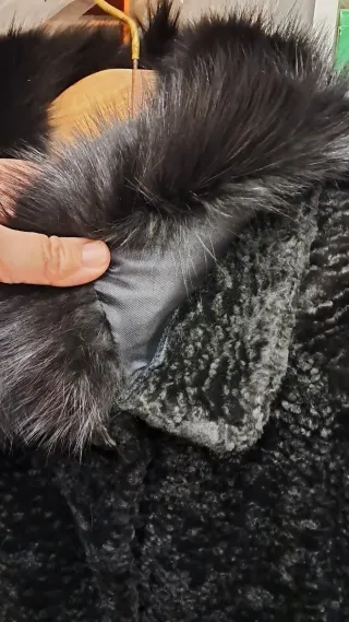 Cappotto vintage Astrakan nero