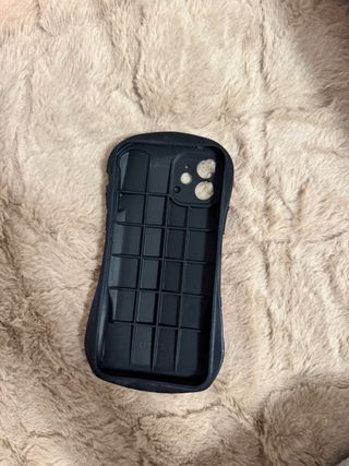 Custodia per iPhone 12 in forma di auto rosa nuova senza alcun utilizzo