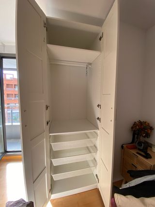 Armario PAX Ikea Blanco con cajones y baldas