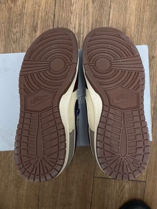 Zapatillas Nike Dunk Low Marrones y Moradas