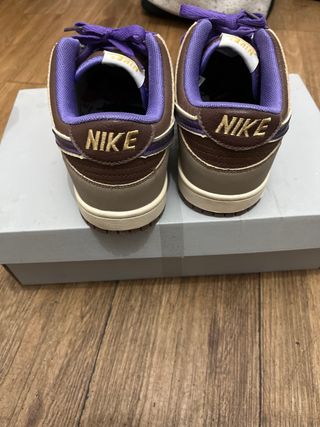 Zapatillas Nike Dunk Low Marrones y Moradas