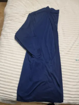 Cárdigan azul marino con bolsillos