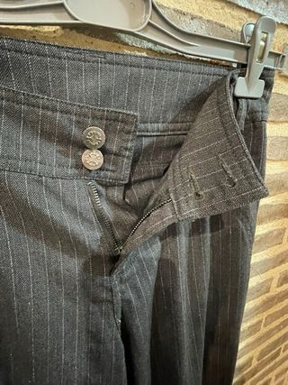 Pantalón bombacho Mango gris