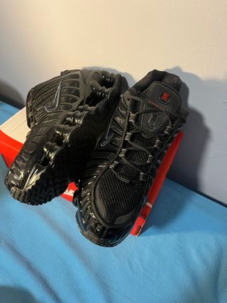 Nike Shox R4 Zapatillas Negras Rojas