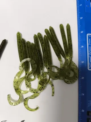 Señuelos vinilos pesca spinning casting