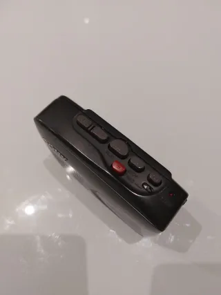 Walkman Sony Cassette Radio FM/AM Mega Bass