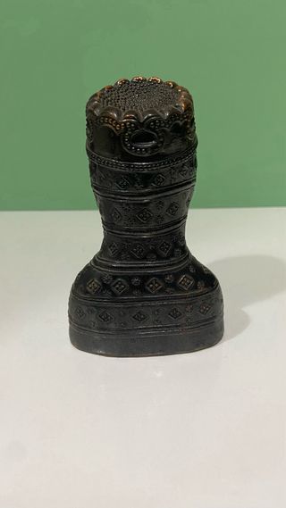 Busto Virgen negra de Montserrat