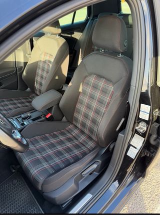 Volkswagen Golf GTI 7.5 2017