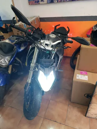 Moto Vogue 525R accidentada