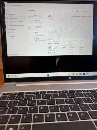 HP ProBook 450 G9 Plata