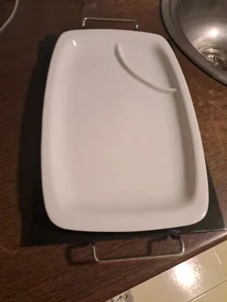 Plato de cerámica para servir con bandeja