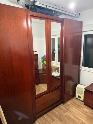 armario habitación mueble cama mesita espejo