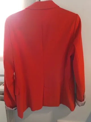 Americana Roja Stradivarius Talla M