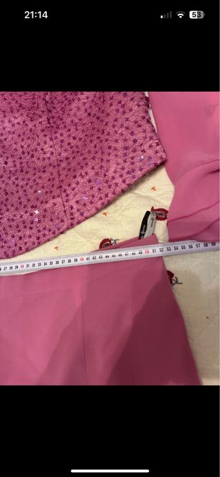 Traje rosa talla 52