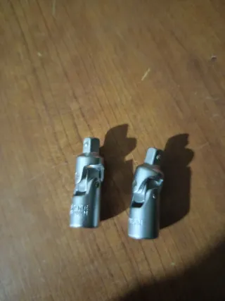 2 articulaciones universales 1/4