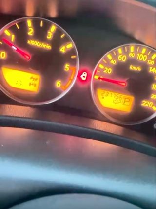 Nissan Pathfinder 2.5D CDI 2006 VERSION R51