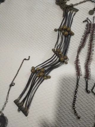 Collares y gargantilla bisutería