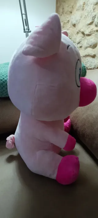 Cerdito grande de peluche