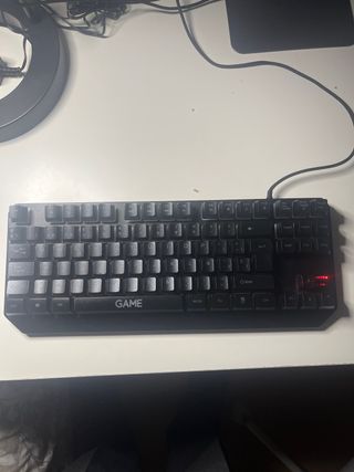 Teclado GAME PKM322 RGB