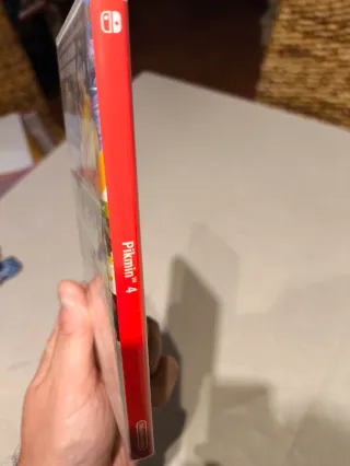 Caja vacía Pikmin 4 Nintendo Switch