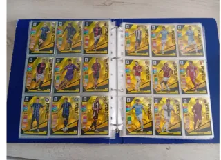 Lotto 467 Adrenalyn XL 2024 2025 Set completo