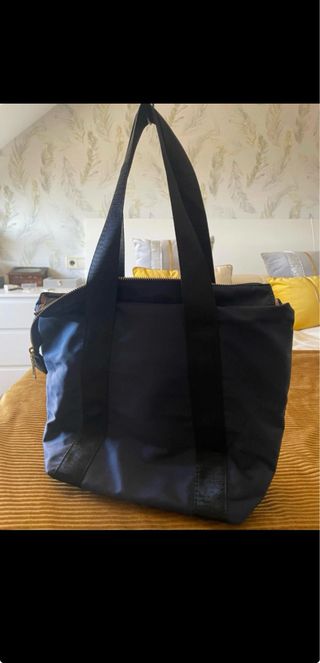 Bolso de mano negro