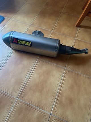 Escape Akrapovic Xmax
