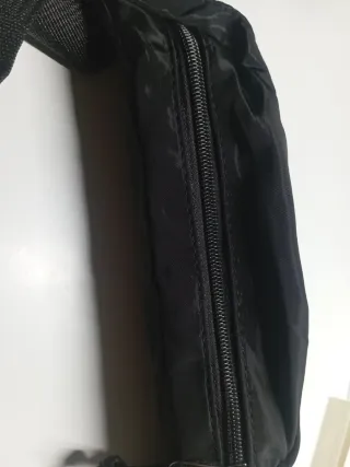 Riñonera Adidas Negra