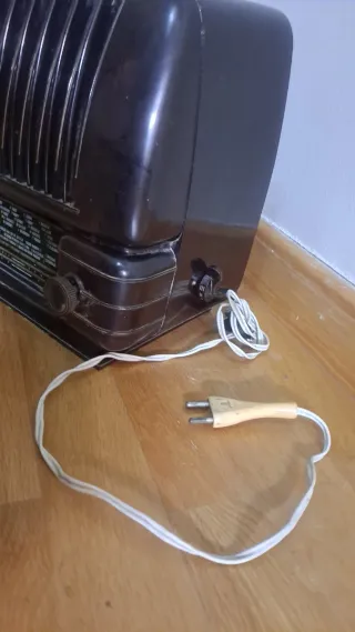 Radio Telefunken Antigua Marrón