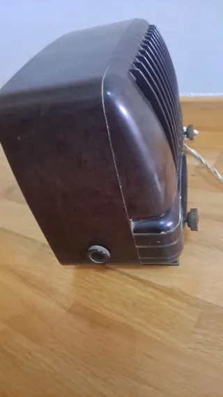 Radio Telefunken Antigua Marrón