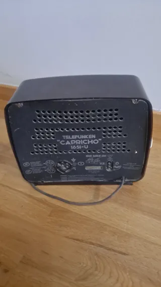 Radio Telefunken Antigua Marrón