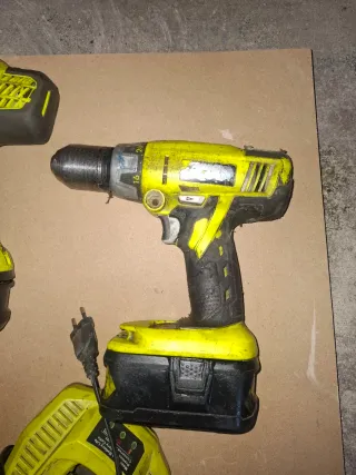 Taladro y Atornillador Ryobi 18V
