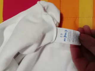 Body blanco manga larga con volantes