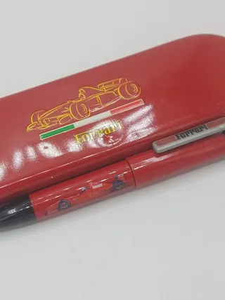 Penna Ferrari con astuccio