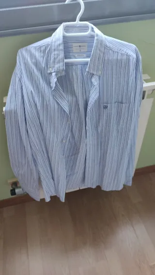 Camisa de rayas para hombre