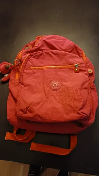 Mochila Kipling color fucsia