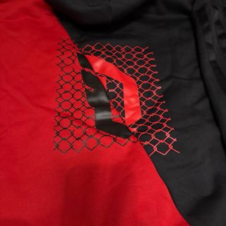 Sudadera Adidas bicolor negra y roja