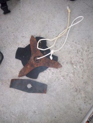 Desbrozadora Oleo-Mac BCH 400 T (40.2cc)