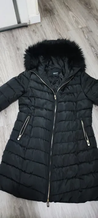 Abrigo largo acolchado mujer