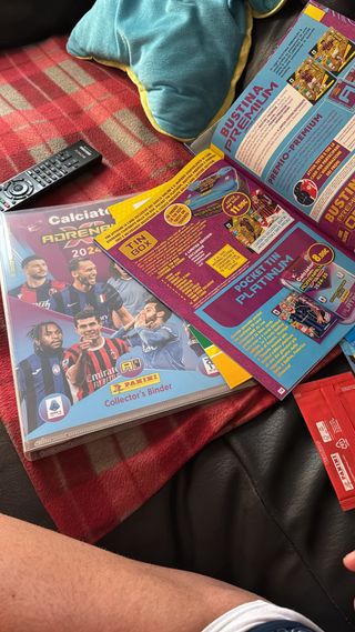 Álbum Calciatori Adrenalyn 2024-25 Panini