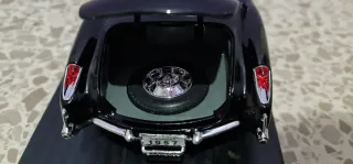 Chevrolet Corvette 1957 Coche 1:18