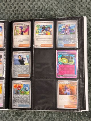 Álbum Pokémon Semicompleto Evoluciones Prismáticas