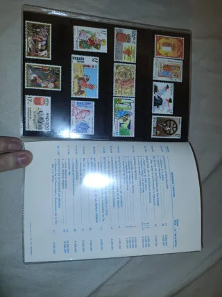 Libro Emisiones Sellos Correos 1984