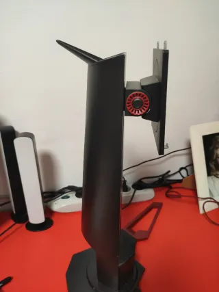 Soporte Monitor Predator  Negro