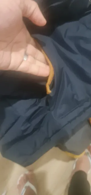 Casaco azul e laranja em ótimo estado