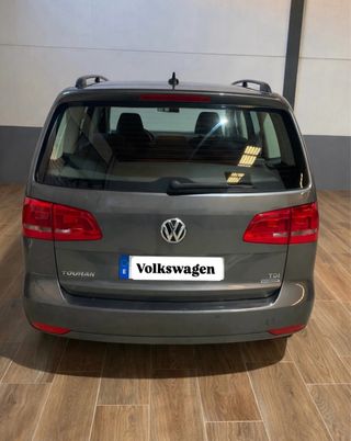 Volkswagen Touran 2012
