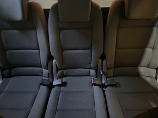 Volkswagen Touran 2012