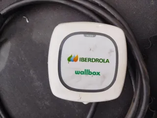 Wallbox completo cargador coche eléctrico