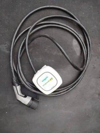 Wallbox completo cargador coche eléctrico